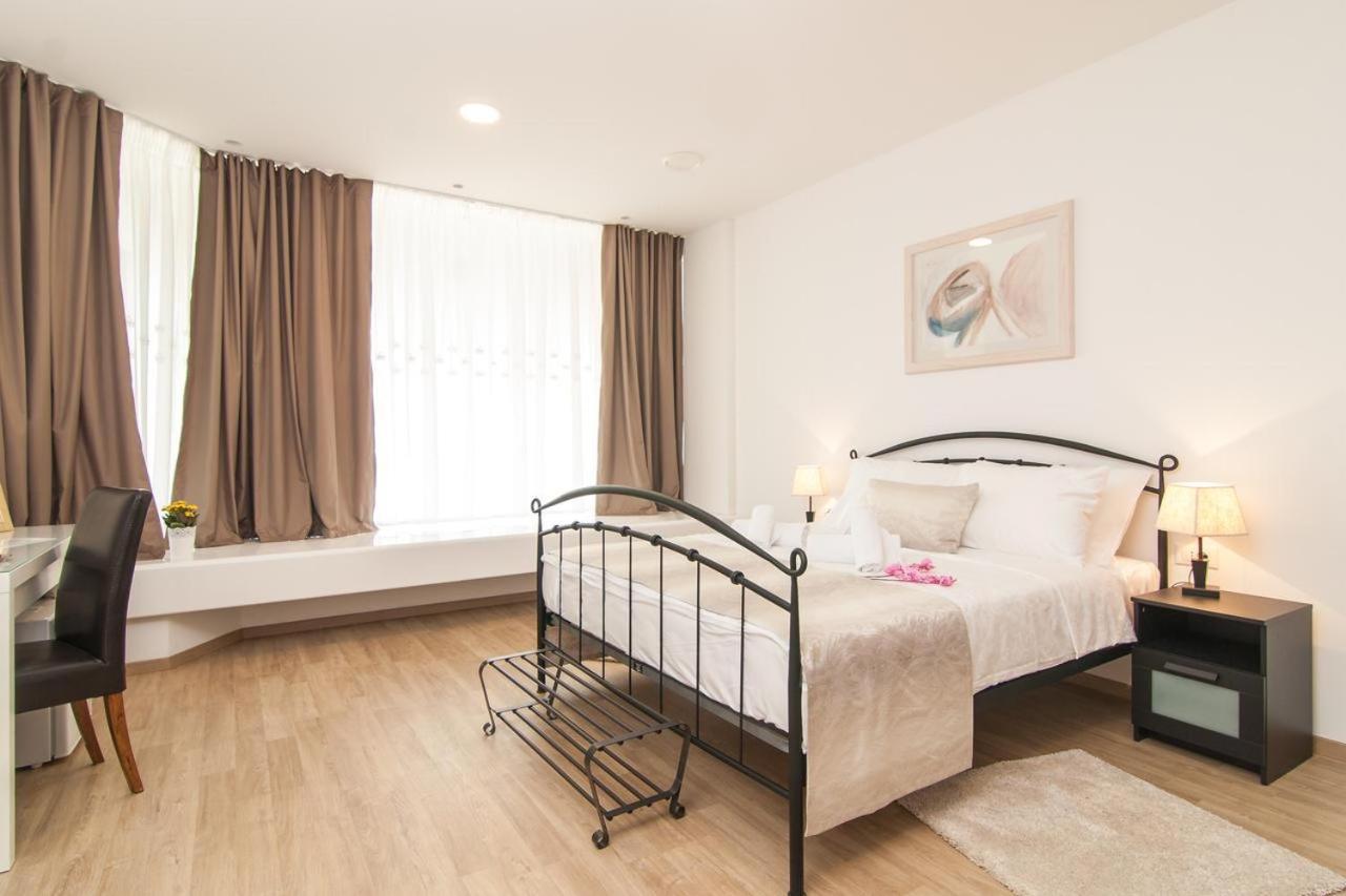 Via Domus Hotel Split Eksteriør billede