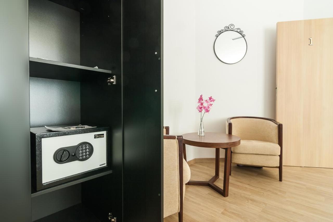 Via Domus Hotel Split Eksteriør billede